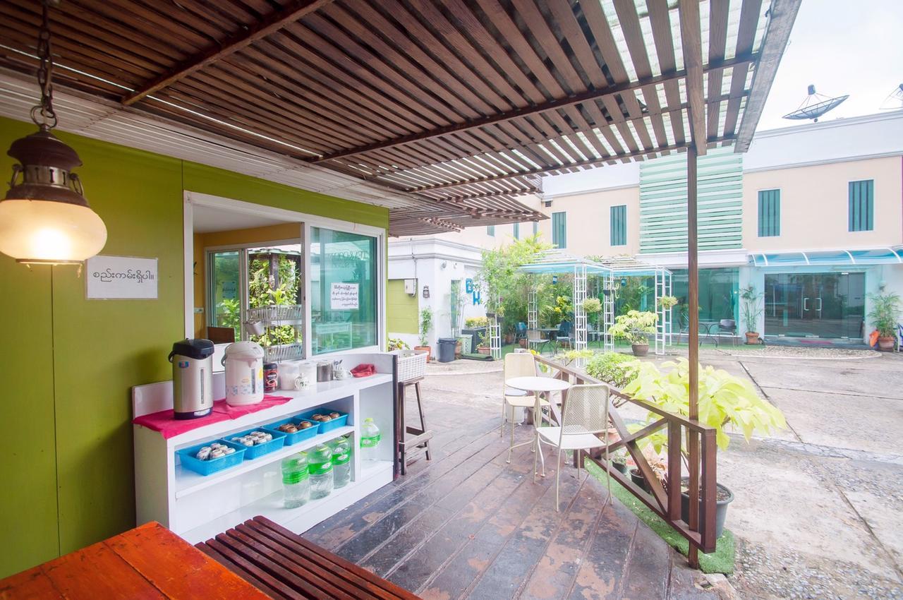Bh Business Hotel Bangkok Exterior photo